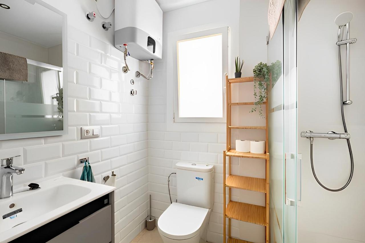 Terrace Apartment ซานต์อาเตรียเดเบซอซ ภายนอก รูปภาพ