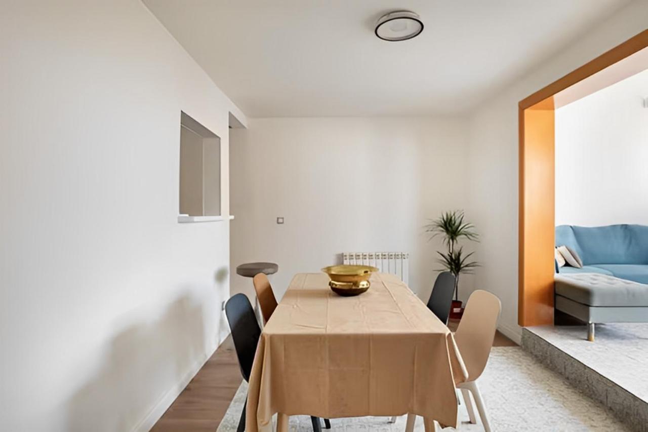 Terrace Apartment ซานต์อาเตรียเดเบซอซ ภายนอก รูปภาพ